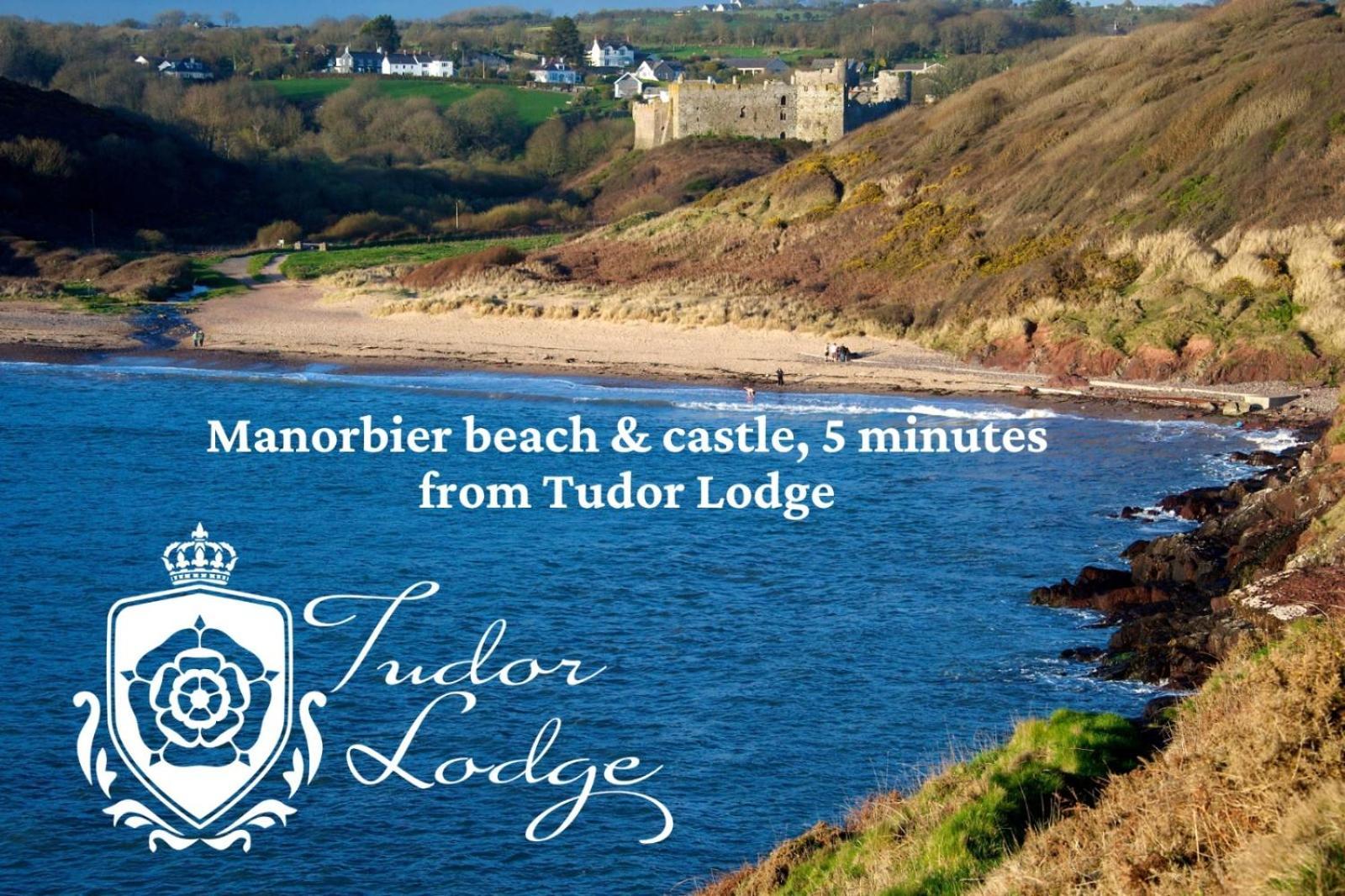 Tudor Lodge Bed & Breakfast Manorbier Exterior photo
